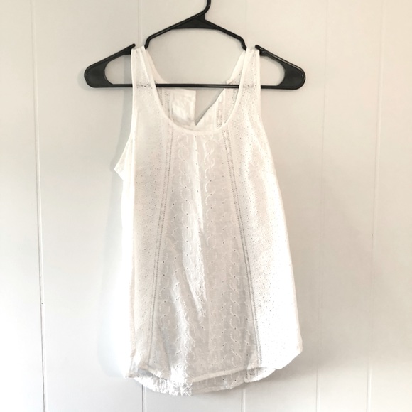 Fat Face Eyelit Tank Top - Picture 1 of 5